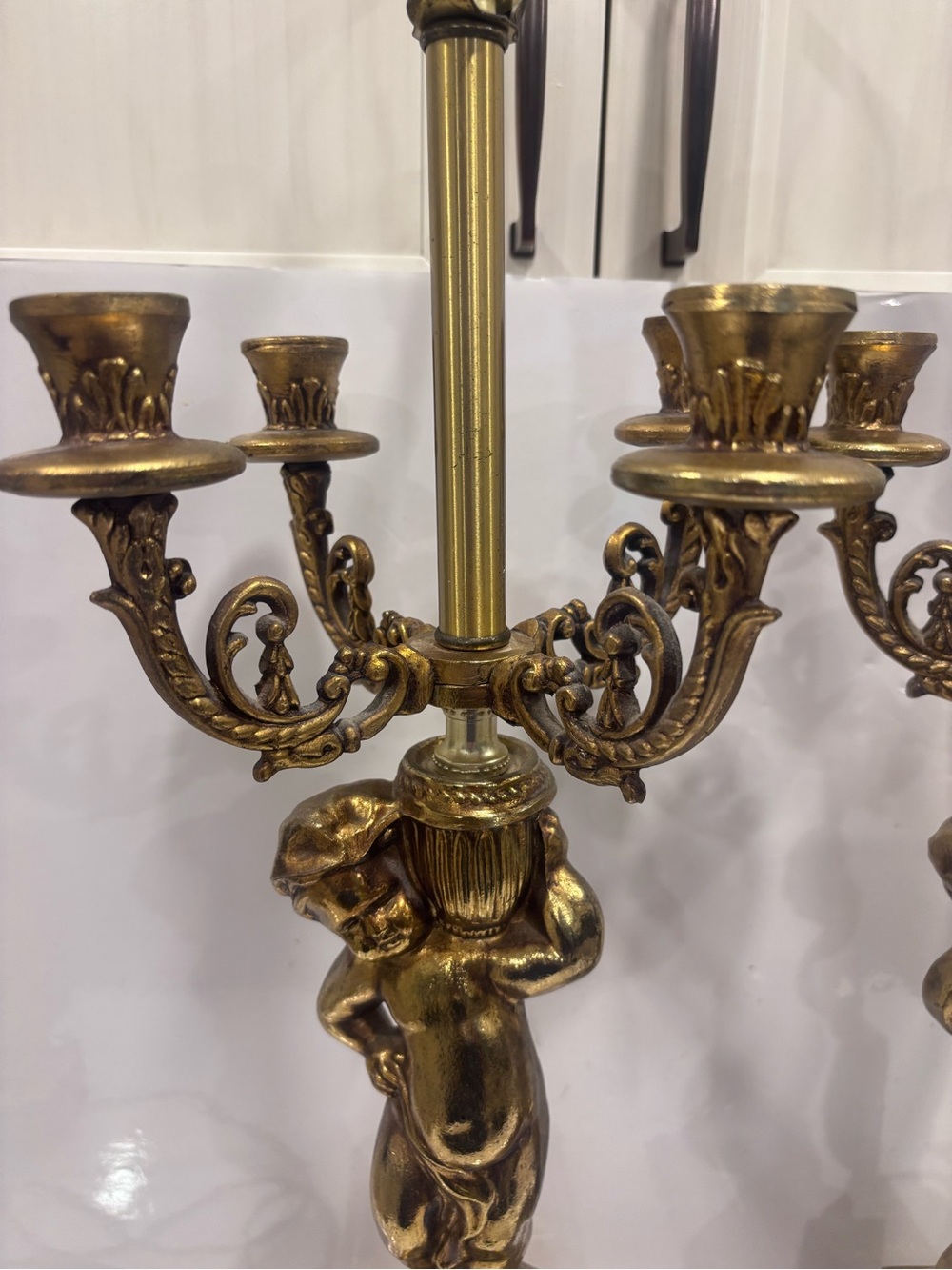 Vintage brass pair of gold cherub candelabra table lamps Hollywood regency - Picture 3 of 16